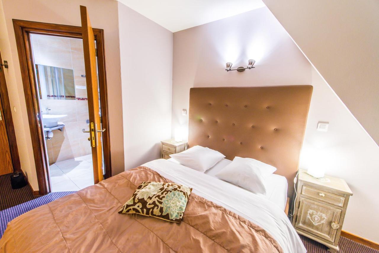 Hotel Au Lion Ribeauville  Luaran gambar