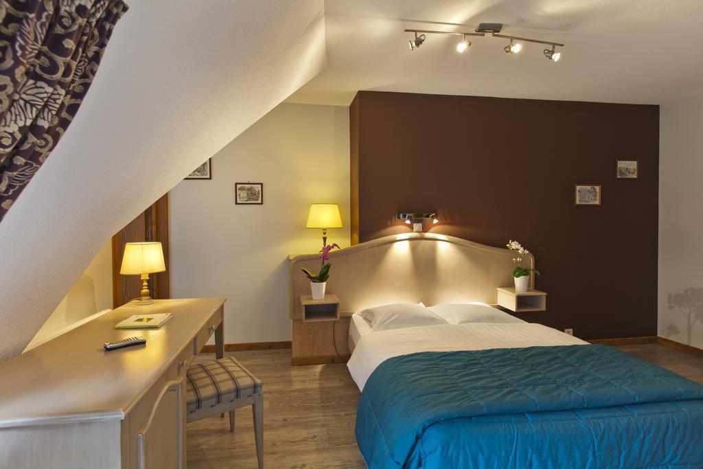 Hotel Au Lion Ribeauville  Luaran gambar